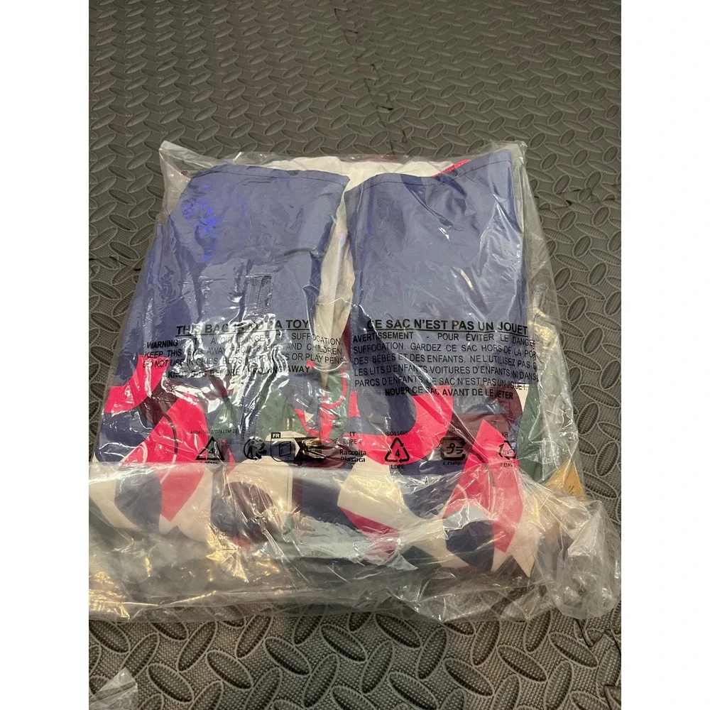 NEW The North Face‎ Baby Freedom Snow Suit 3-6 Months Pink Abstract NF0A7UNA